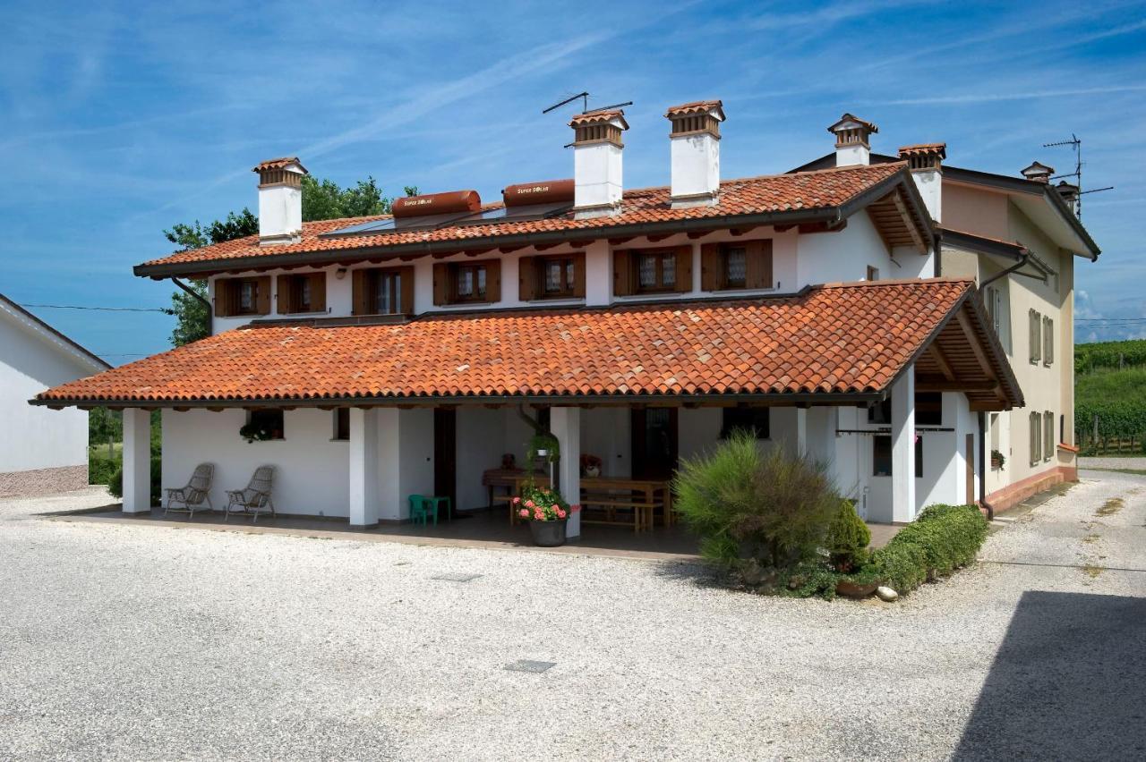 Vila Al Confine Cormòns Exteriér fotografie